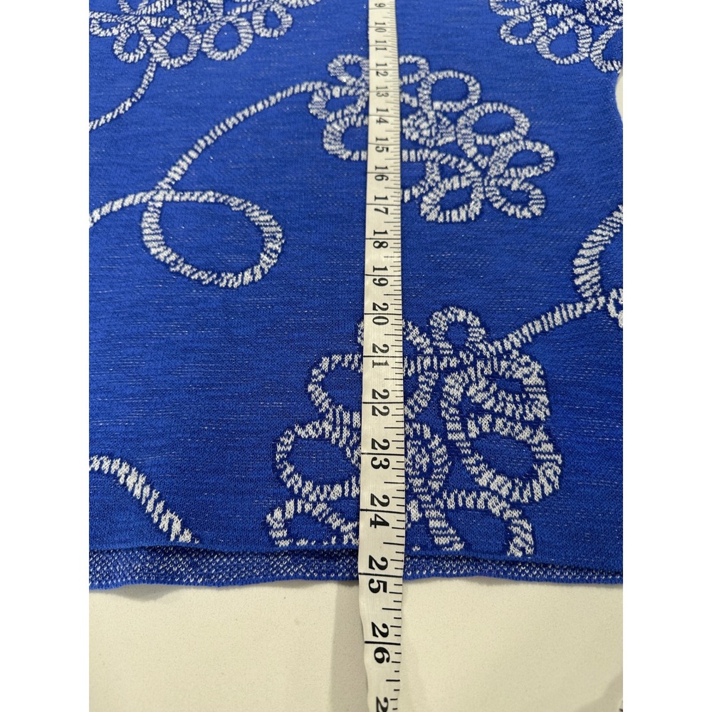 Chico's V Neck Top Blue White Rope Floral Knit Short Sleeve Women Size 2 - Picture 6 of 6